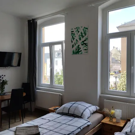 Eberhart Гостевой дом Treuen