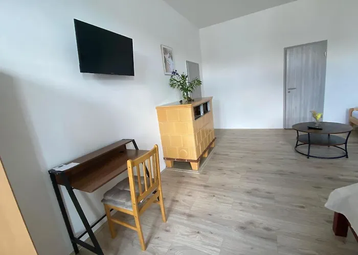 Eberhart Guest house Treuen